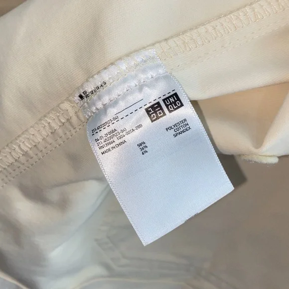 UNIQLO OFF WHITE JACKET SIZE XL 🤍 - Picture 5 of 7